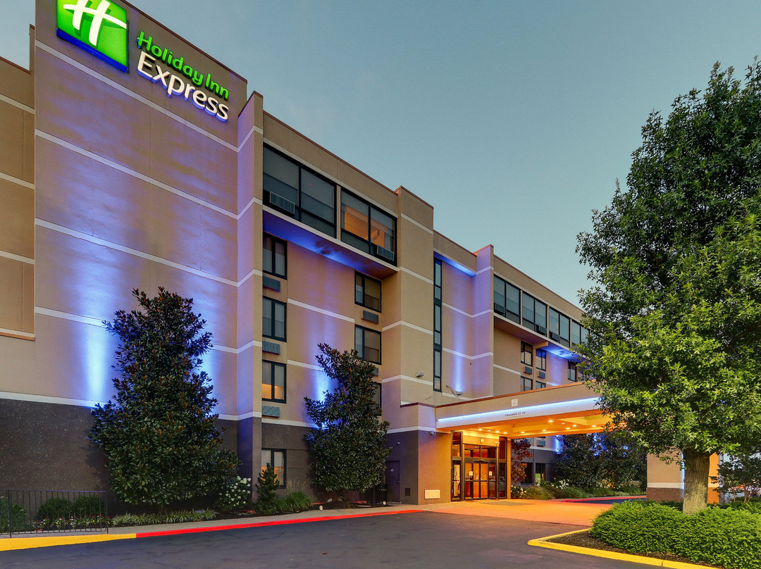 阿伯丁切萨皮克豪斯假日酒店主图