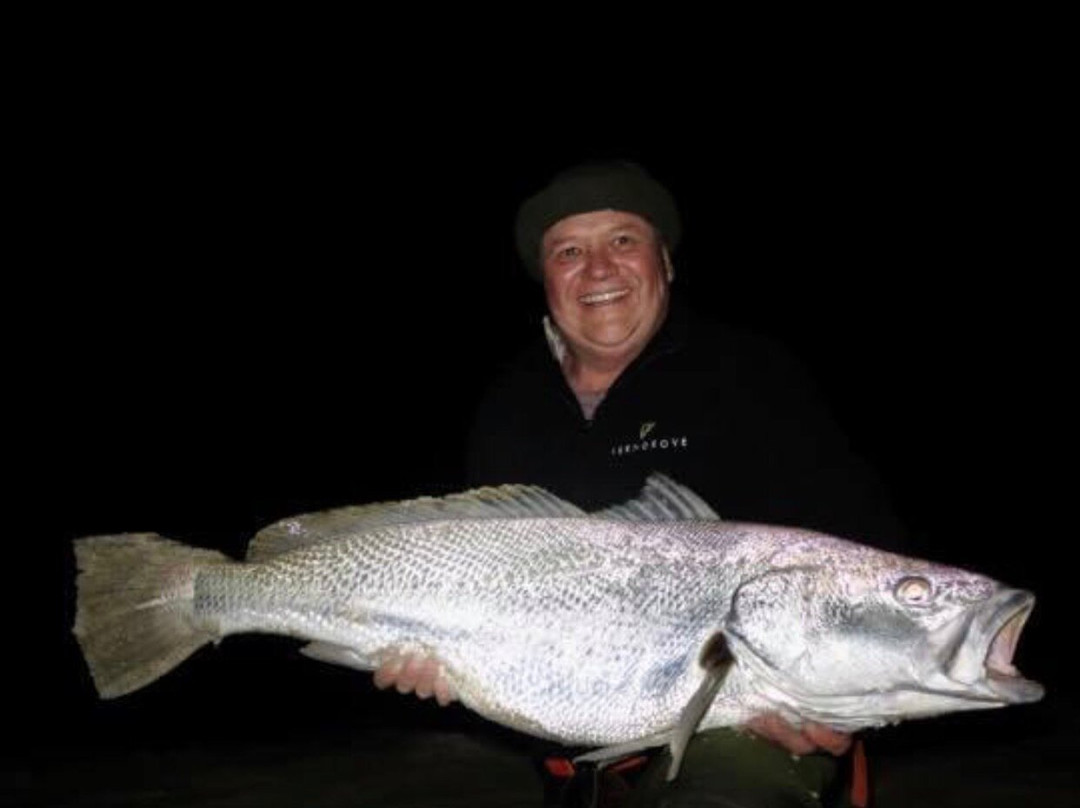 Perth Fishing Safaris景点图片