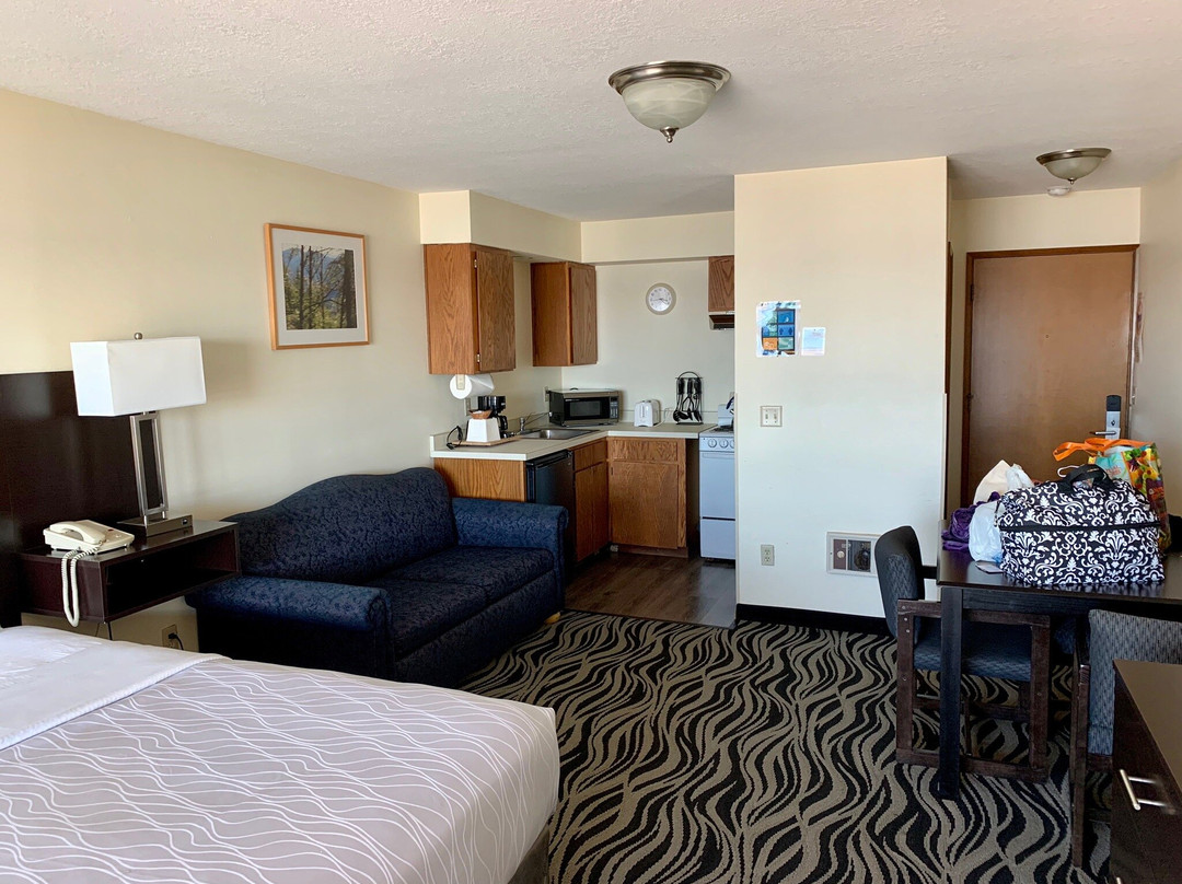 Tradewinds Motel主图