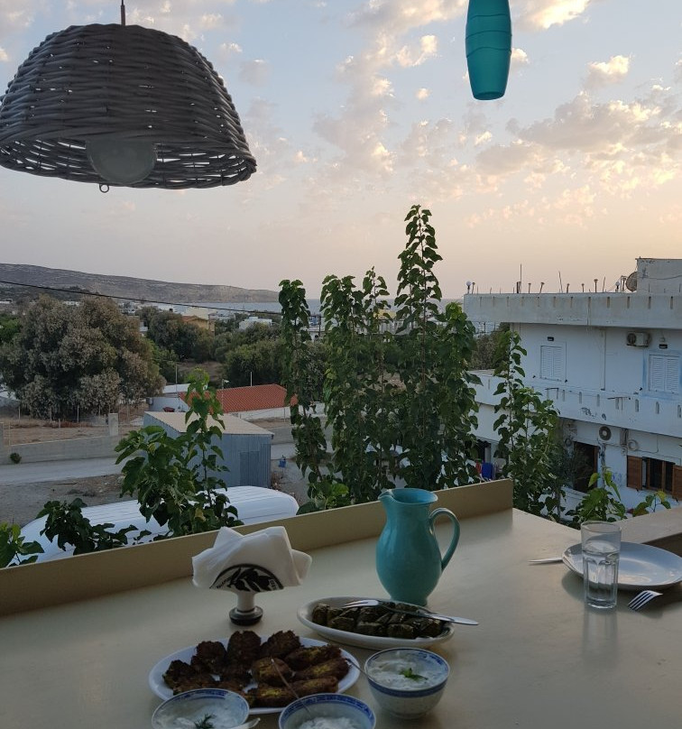 Cooking with Nathalie-Kalamaki必去景点