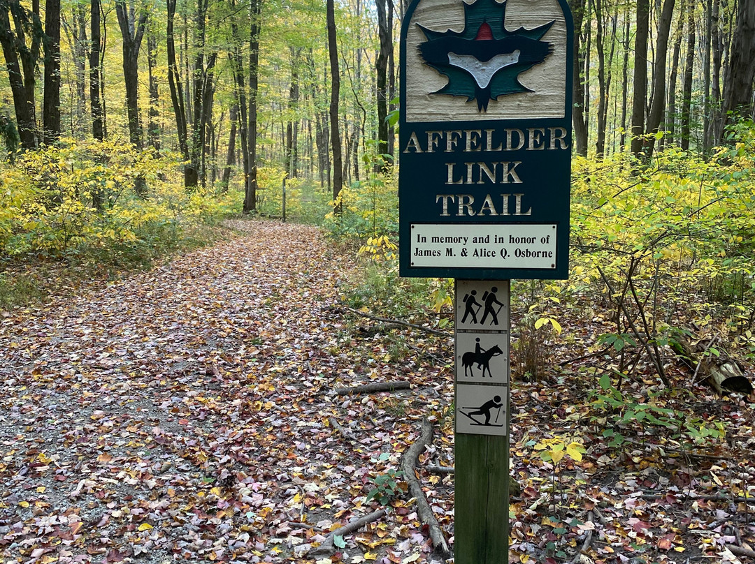 The West Woods-Novelty必去景点