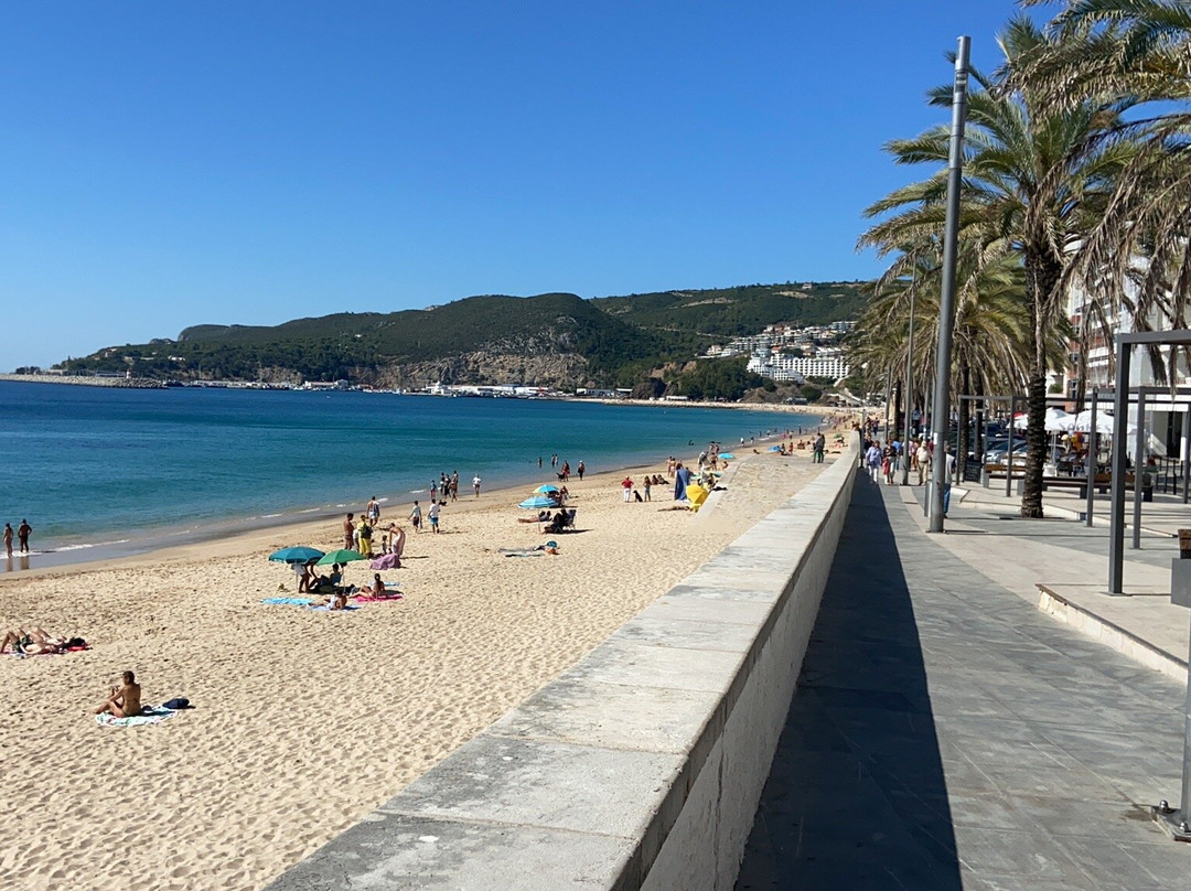 Praia da California景点图片