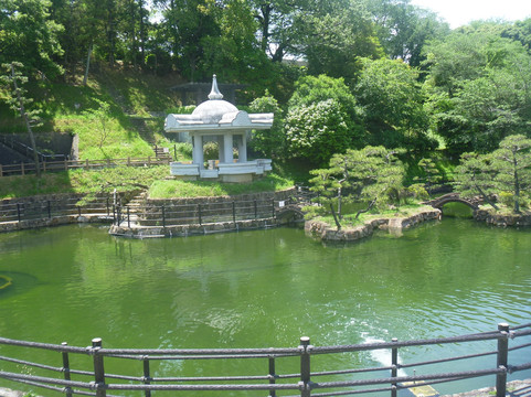 Nagoyama Reien Busharito-姬路市必去景点