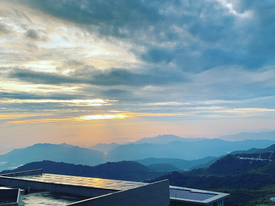 Gloria Residences Ion Delemen主图