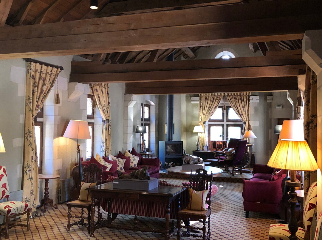 比西耶尔修道院酒店主图