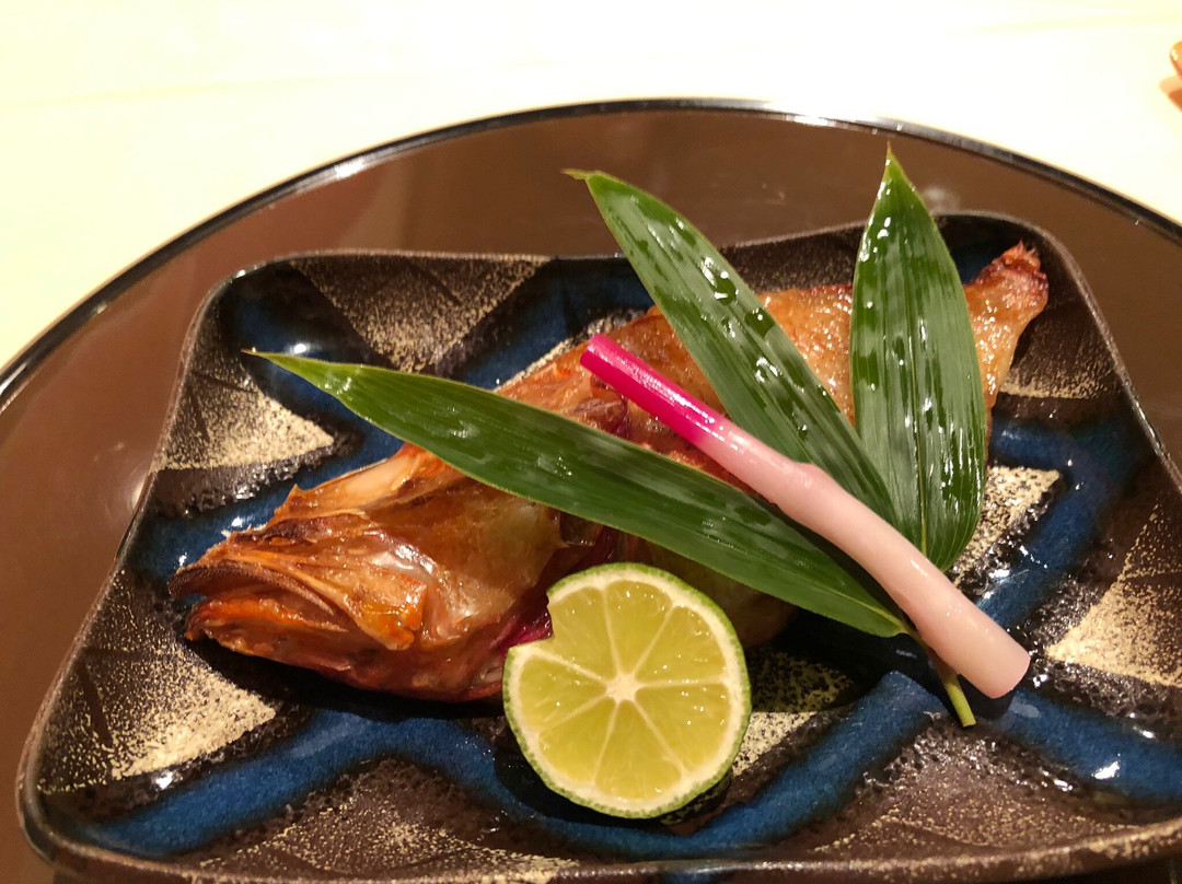 八甲田酒店主图