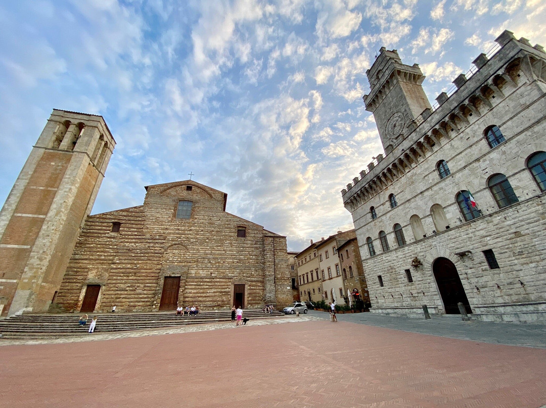 Torre E Terrazza Del Palazzo Comunale-蒙特普尔恰诺必去景点