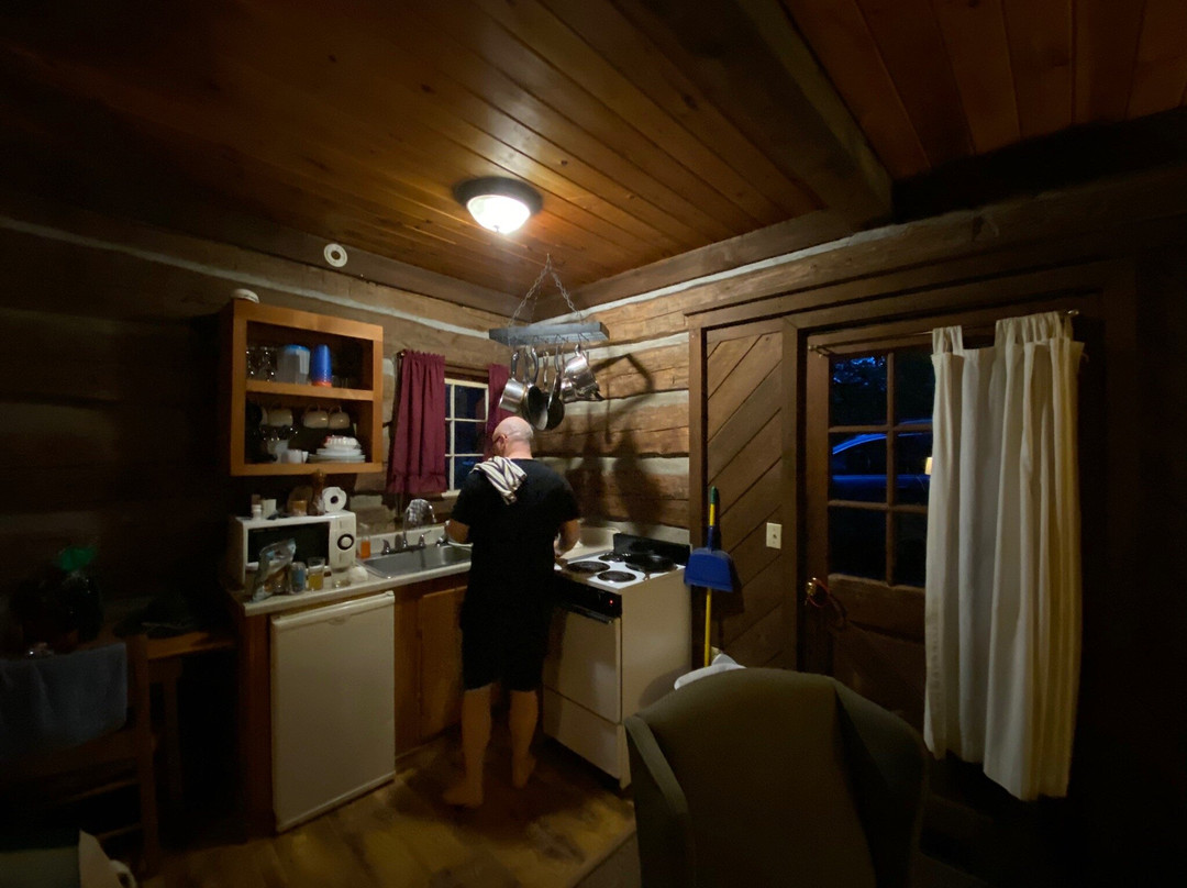 Carnifex Ferry Cabins主图