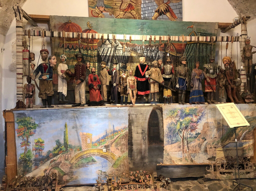 Casa Museo Antonino Uccello-帕拉佐洛-阿克雷德必去景点