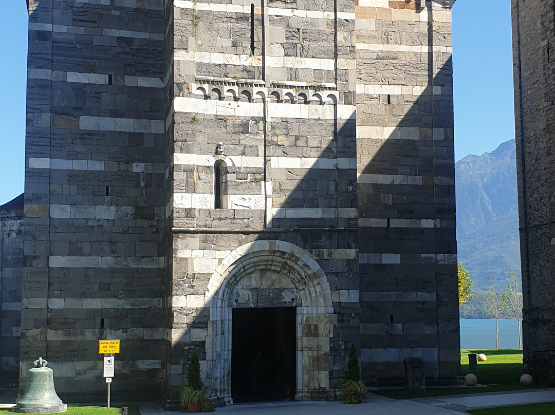 Chiesa Santa Maria del Tiglio景点图片