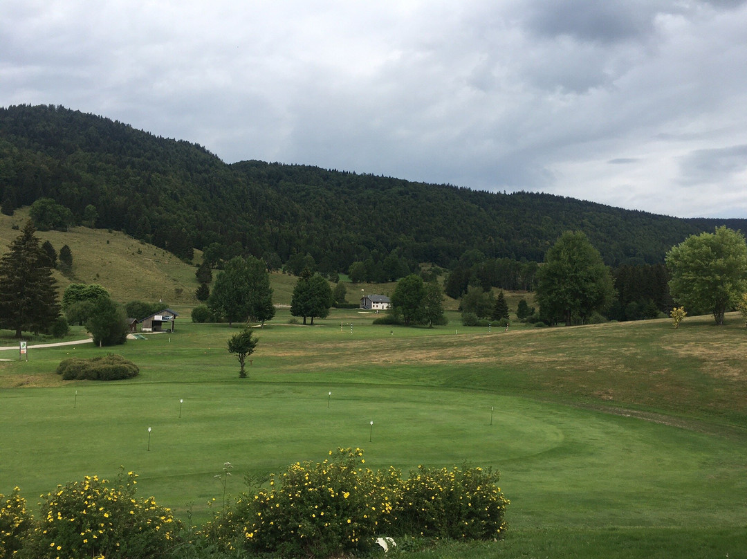 Golf et restaurant de la Valserine-Mijoux必去景点