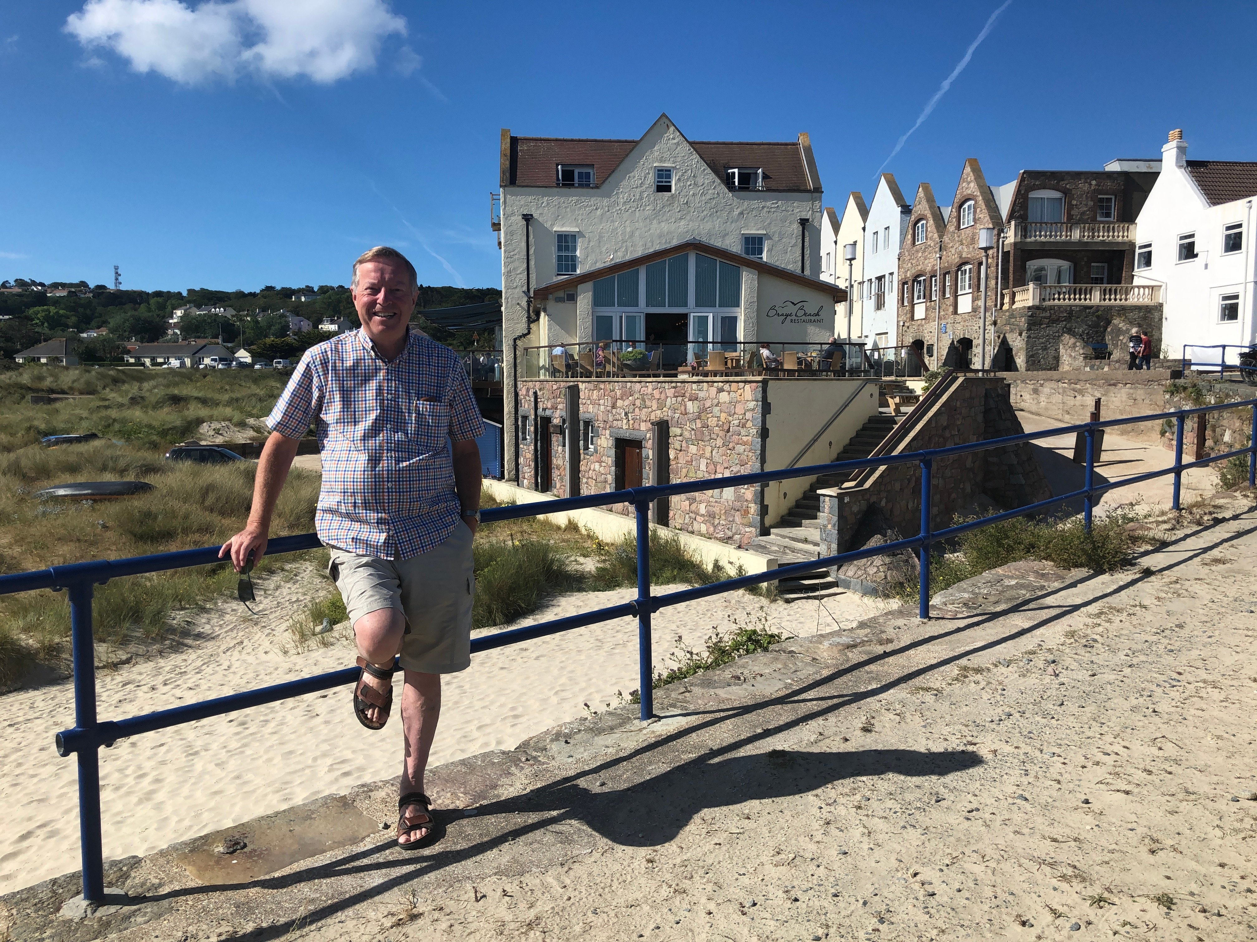 Braye Beach Hotel-餐饮