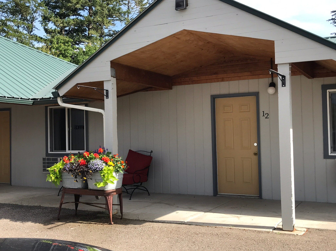 Glacier Inn Motel主图