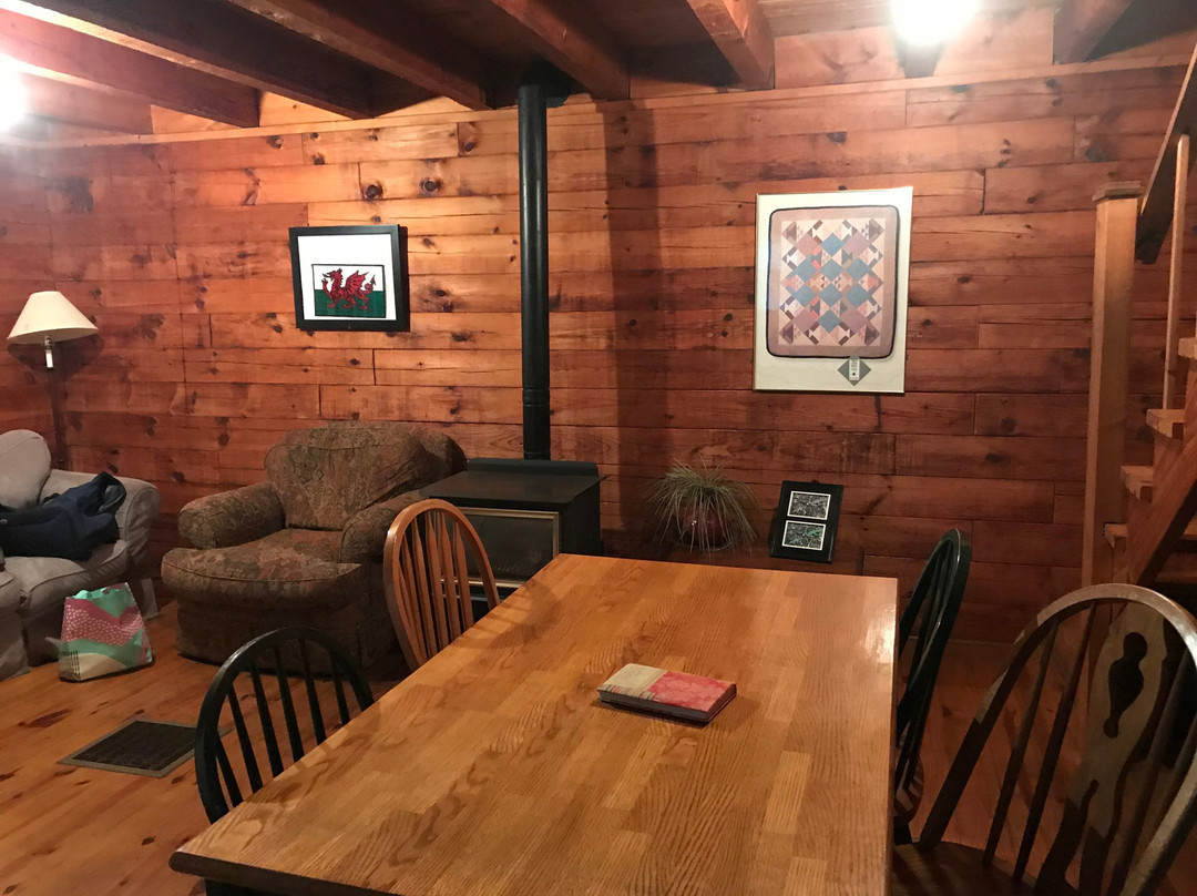 White Oaks Cabins主图