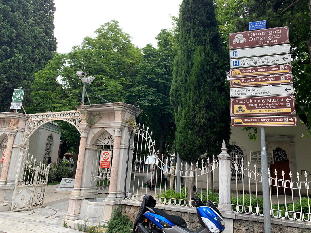 Orhan Gazi Mosque (Orhan Camii)-布尔萨必去景点