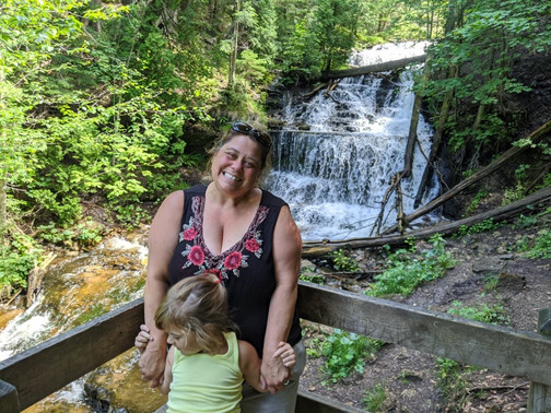 Lake Superior Boat Tours-缪尼辛必去景点