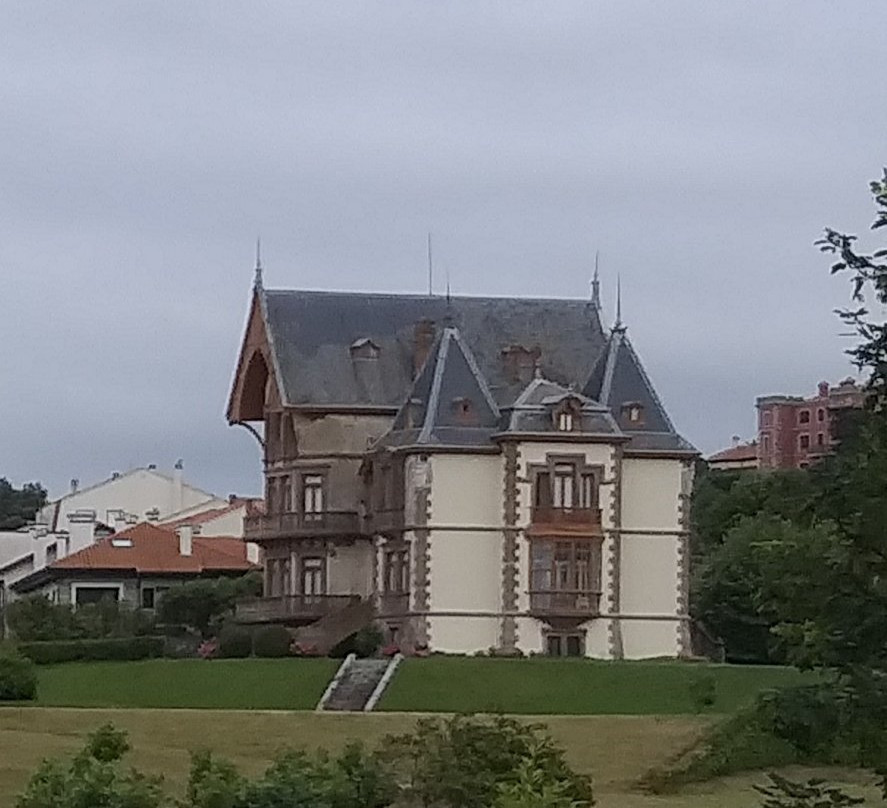 Casa del Duque de Almodovar del Rio景点图片