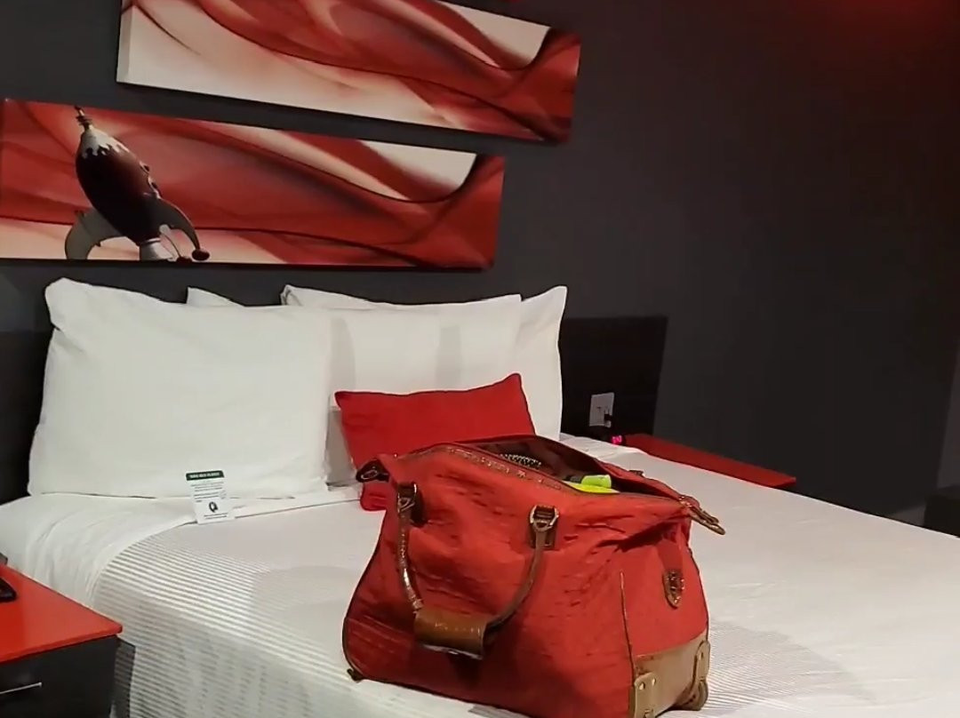 The Astro Pasadena Hotel主图