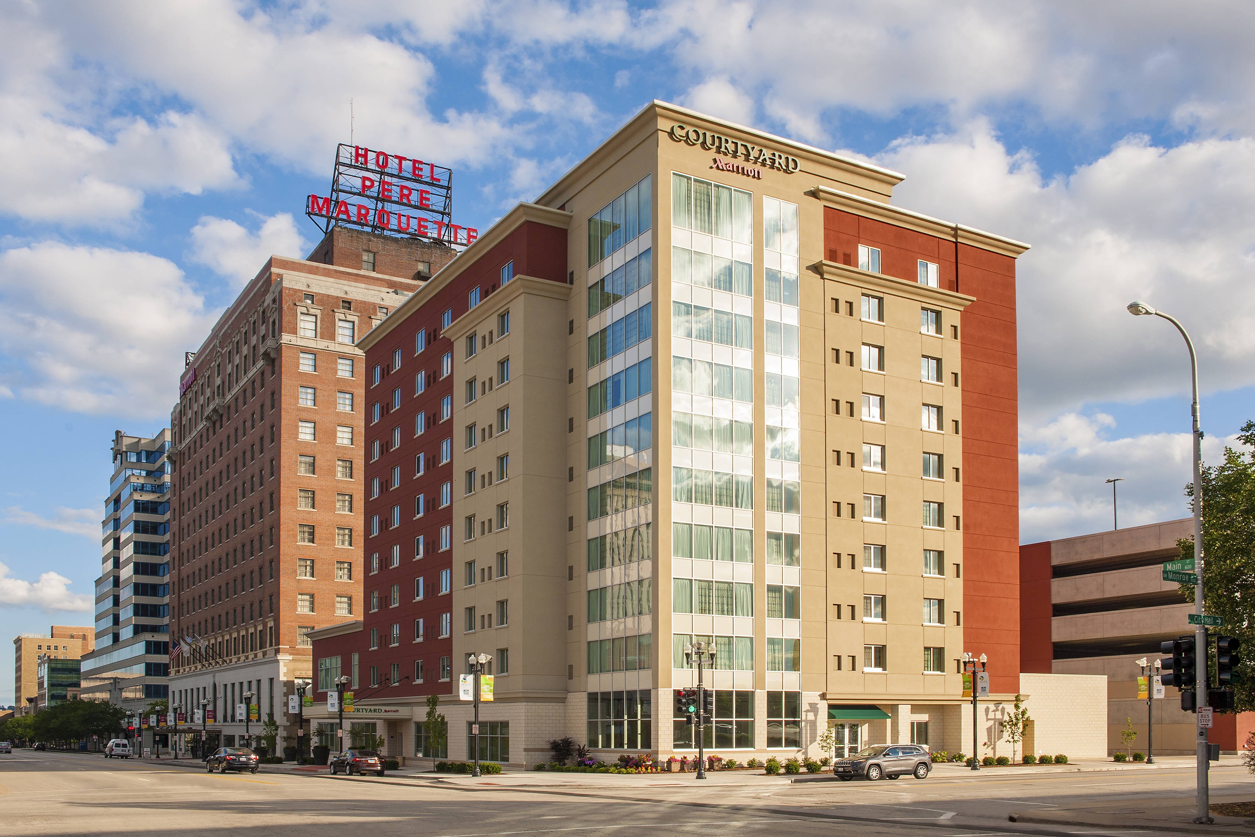 Courtyard by Marriott Peoria Downtown-官方