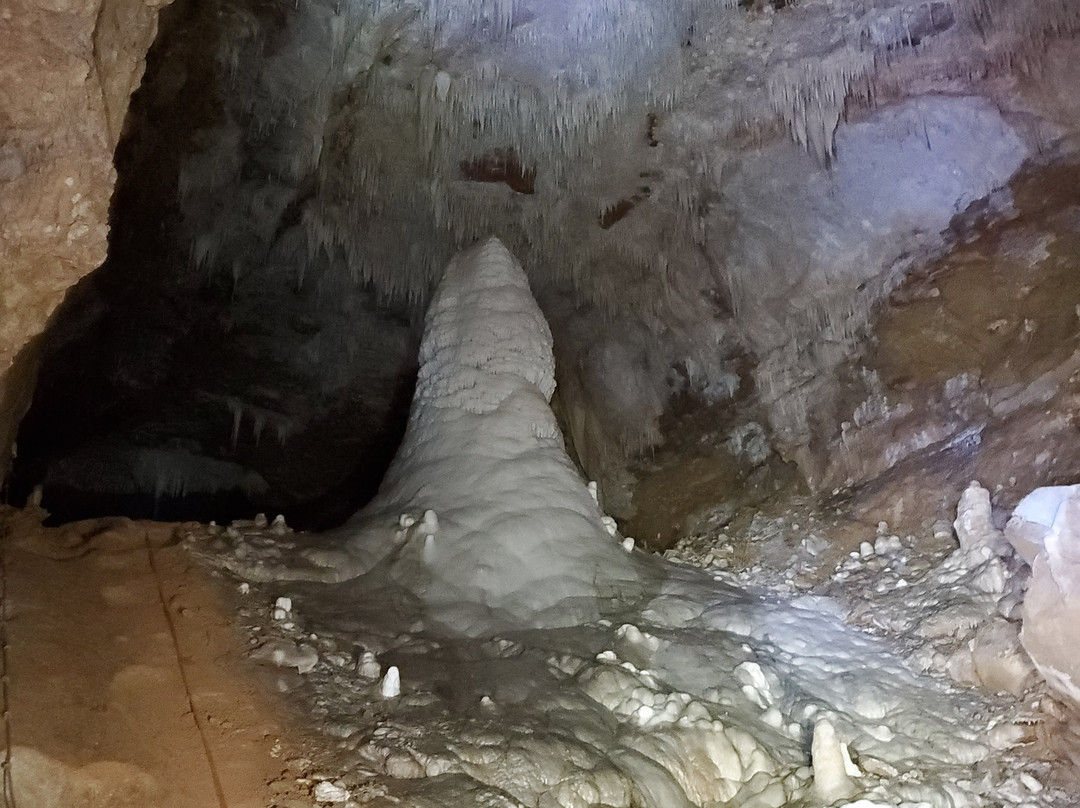 Hall of The White Giant-卡尔斯巴德洞穴国家公园必去景点