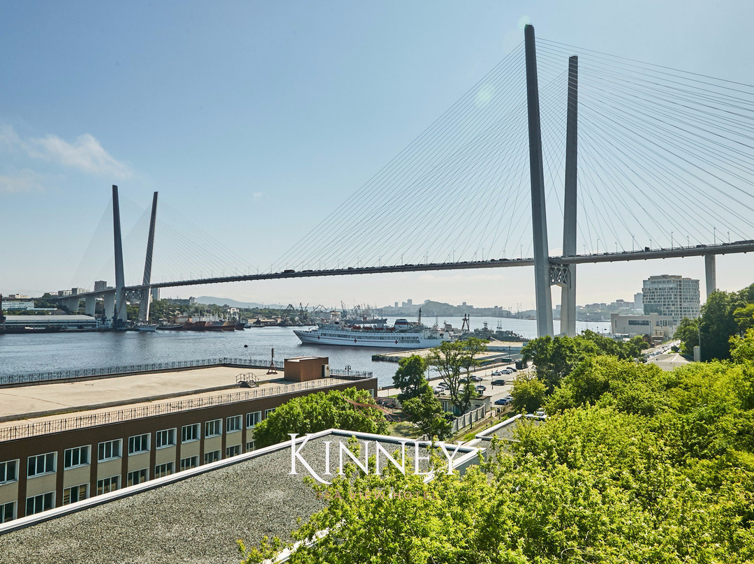 Kinney Sea View Hotel