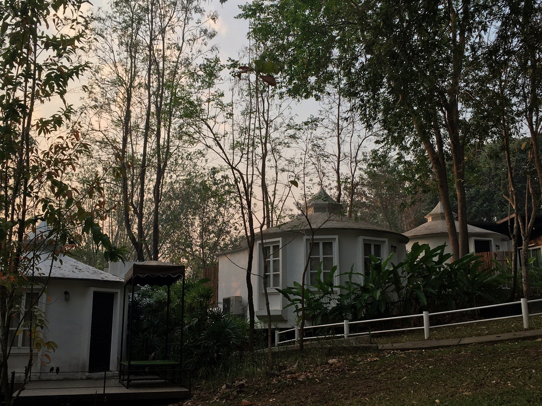 Ban Kaeng Raboet酒店住宿-沃罗纳度假村