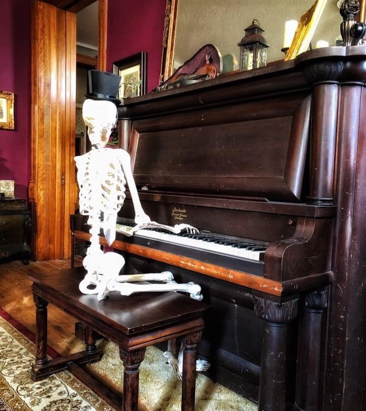 The Haunted 1889 McInteer Villa-Atchison必去景点