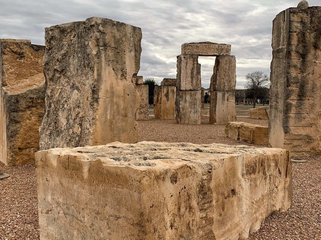 Stonehenge Replica-奥德萨必去景点