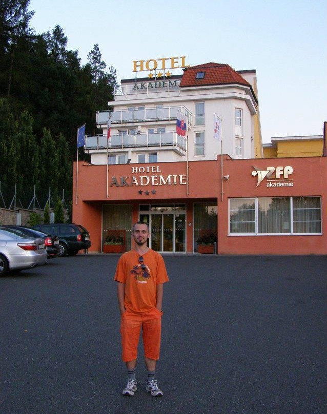 纳哈兹艺术酒店主图