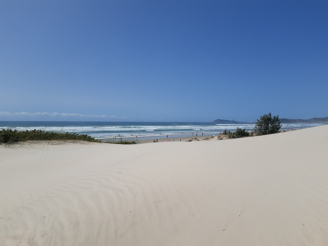 Barra de Ibiraquera Beach景点图片