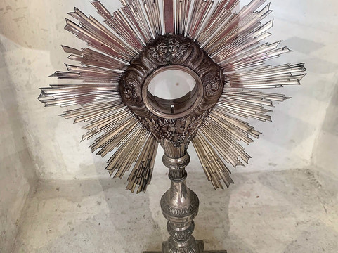 Église Saint-Aubin-Turquant必去景点