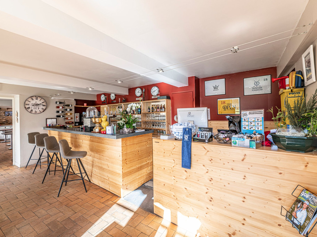 Golf Club Hélios主图