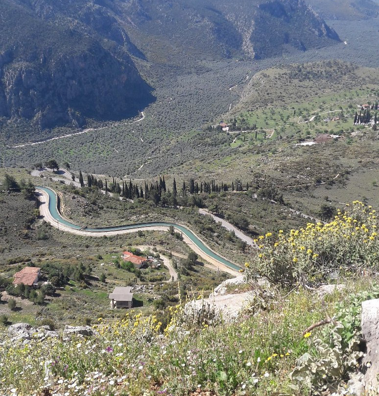 Taxidelphi-Itea必去景点