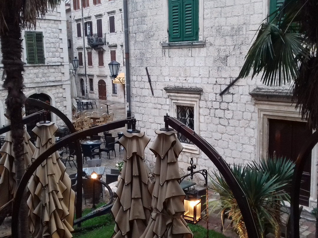 Hotel Monte Cristo主图