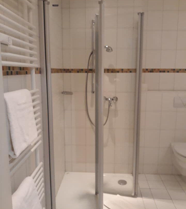 Hotel Rosenpark Laurensberg主图