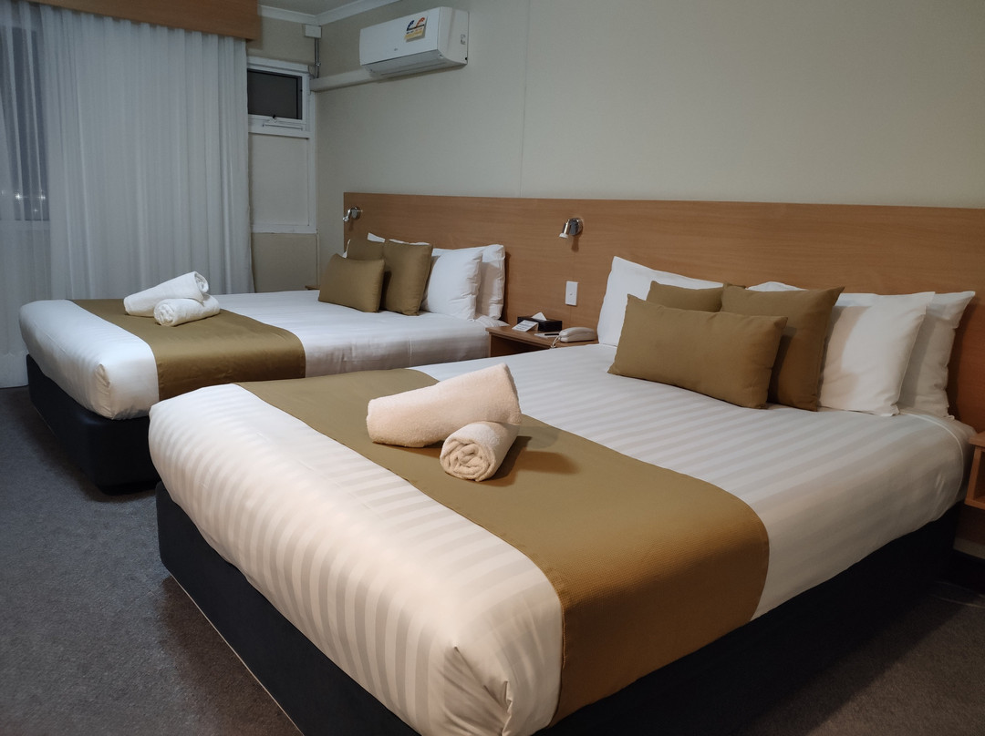 希拉玛斯机场旅舍主图