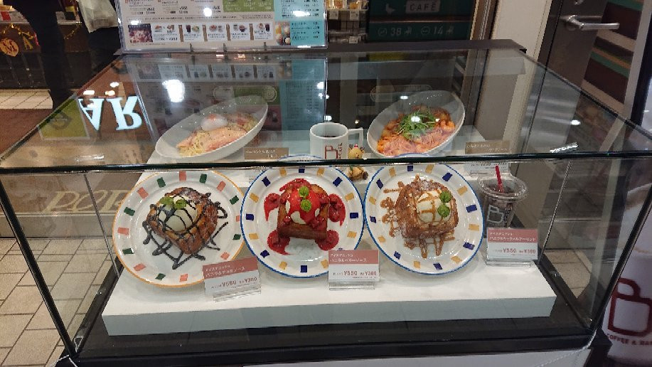 Dila津田沼COFFEE＆BAKERY B－CAFE