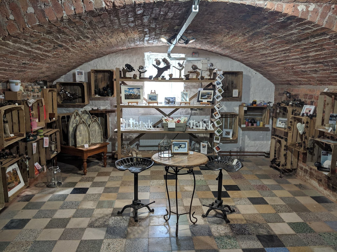 The Arches at Hogshaw Mill-巴克斯顿必去景点