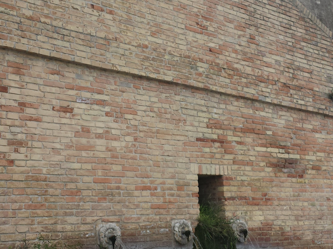 Fontana dei Cannelli-基耶蒂必去景点