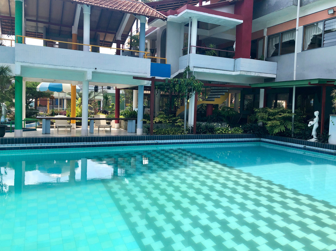 Azaya Hotel Bandungan主图