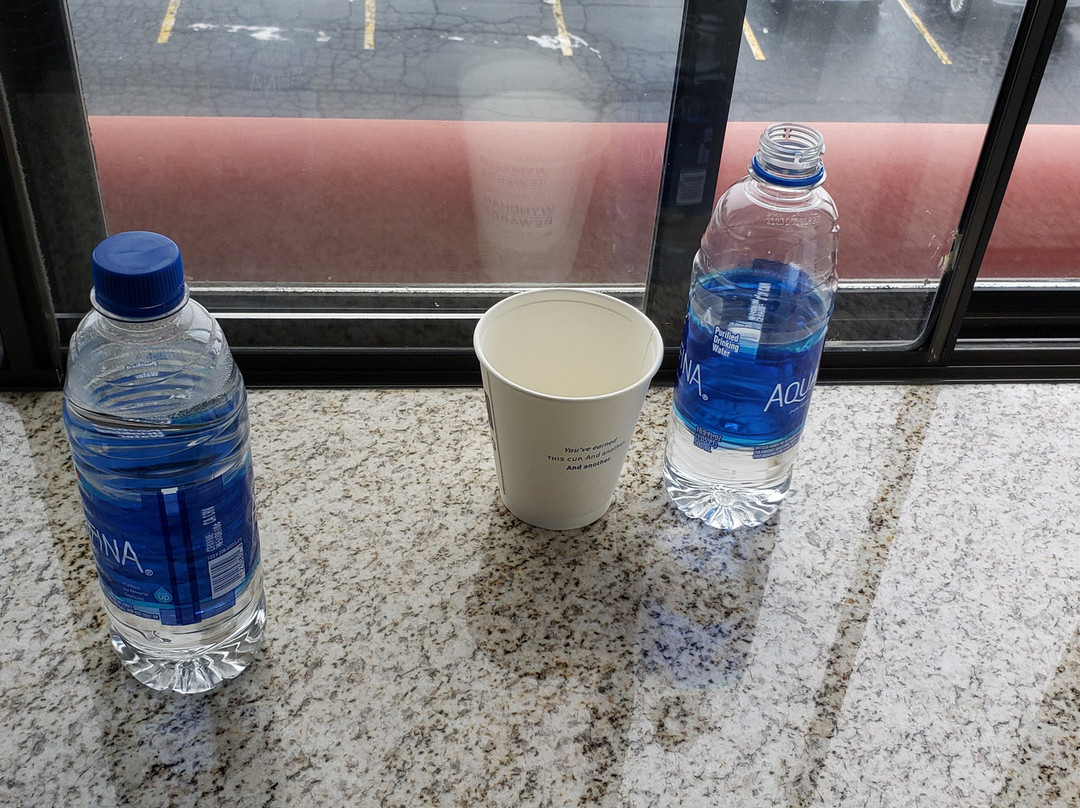 Baymont by Wyndham Grand Rapids Airport主图