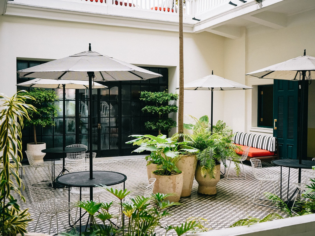 美洲贸易酒店主图