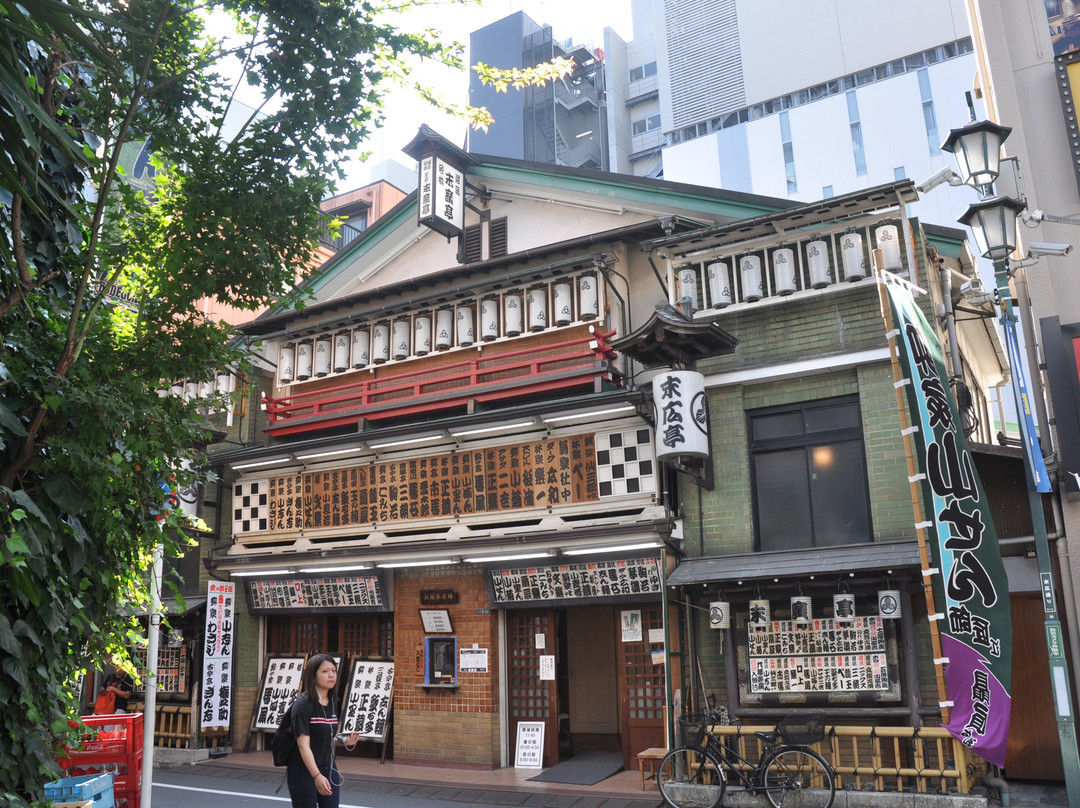 Shinjuku Suehirotei景点图片