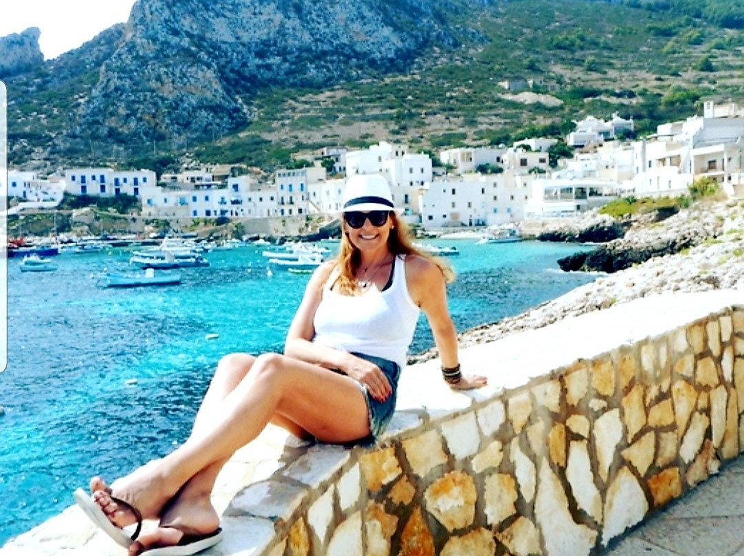 Spiaggia di Cala Minnola景点图片