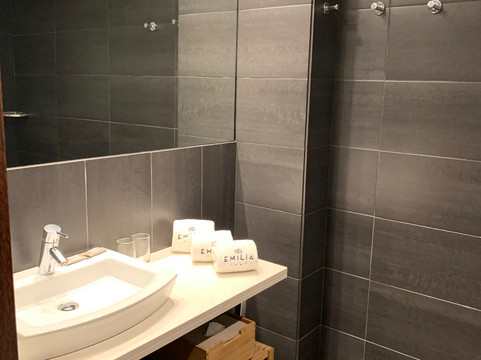 艾米利亚别墅酒店主图