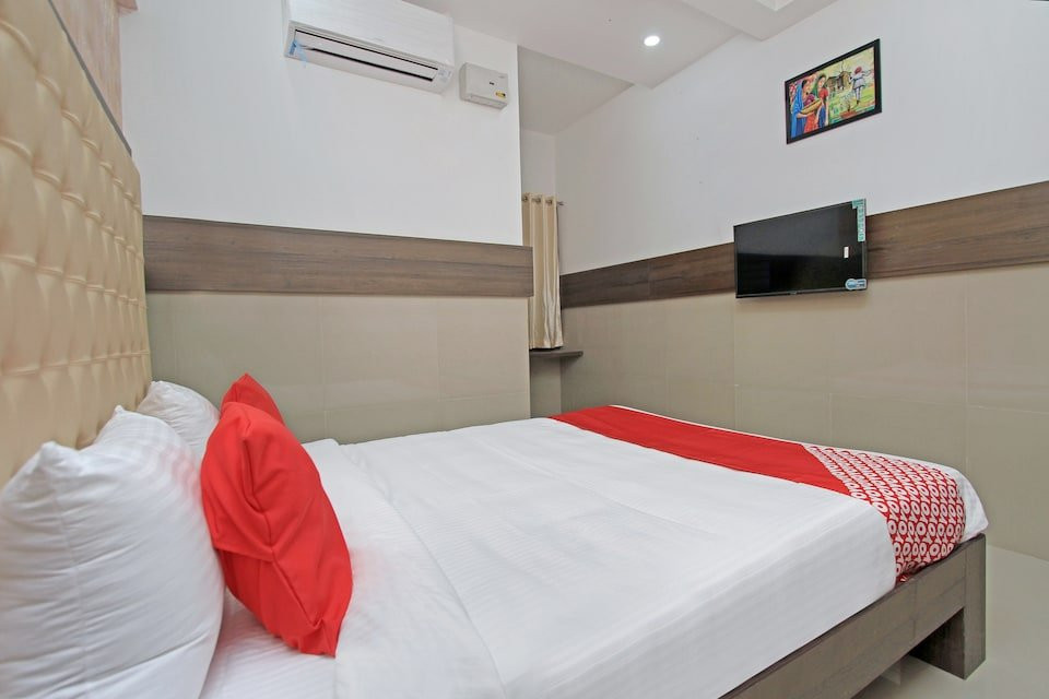 Capital O 26230 Hotel Nirvikalpa主图