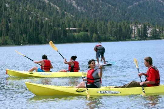 Mammoth Kayaks & Paddleboards-马姆莫斯湖必去景点