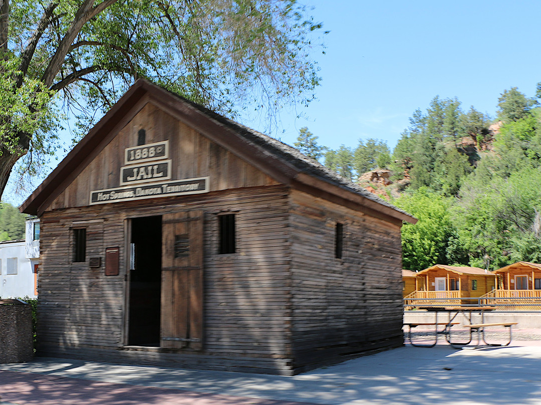 Hot Springs Chamber Seasonal Visitor Center景点图片