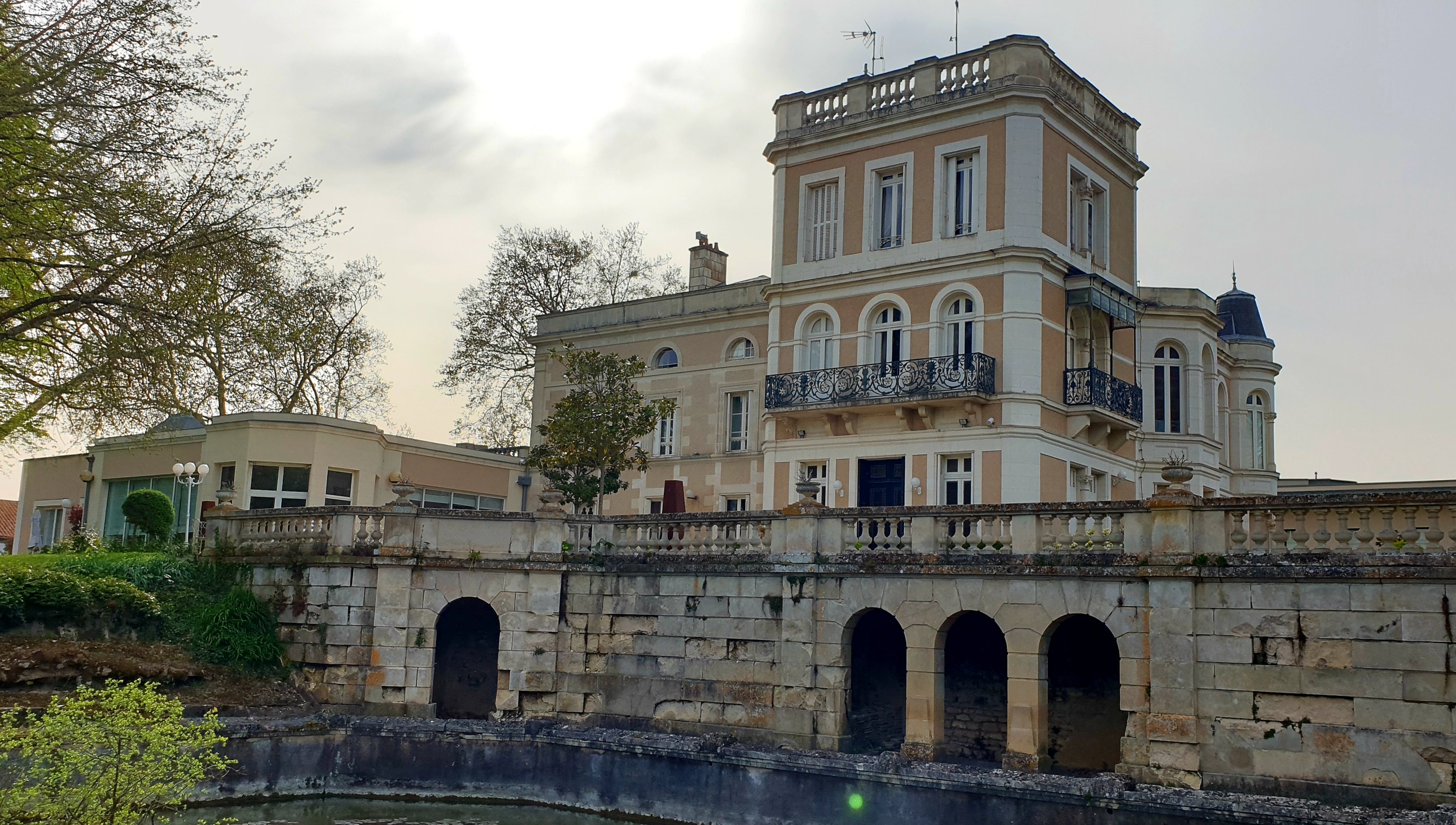 Chateau du Clos de la Ribaudiere-浴室