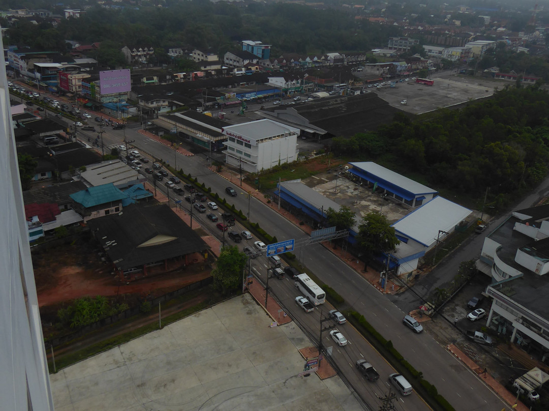 钻套房酒店主图